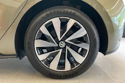 vihreä Volkswagen ID.3 2026 kuva 10.