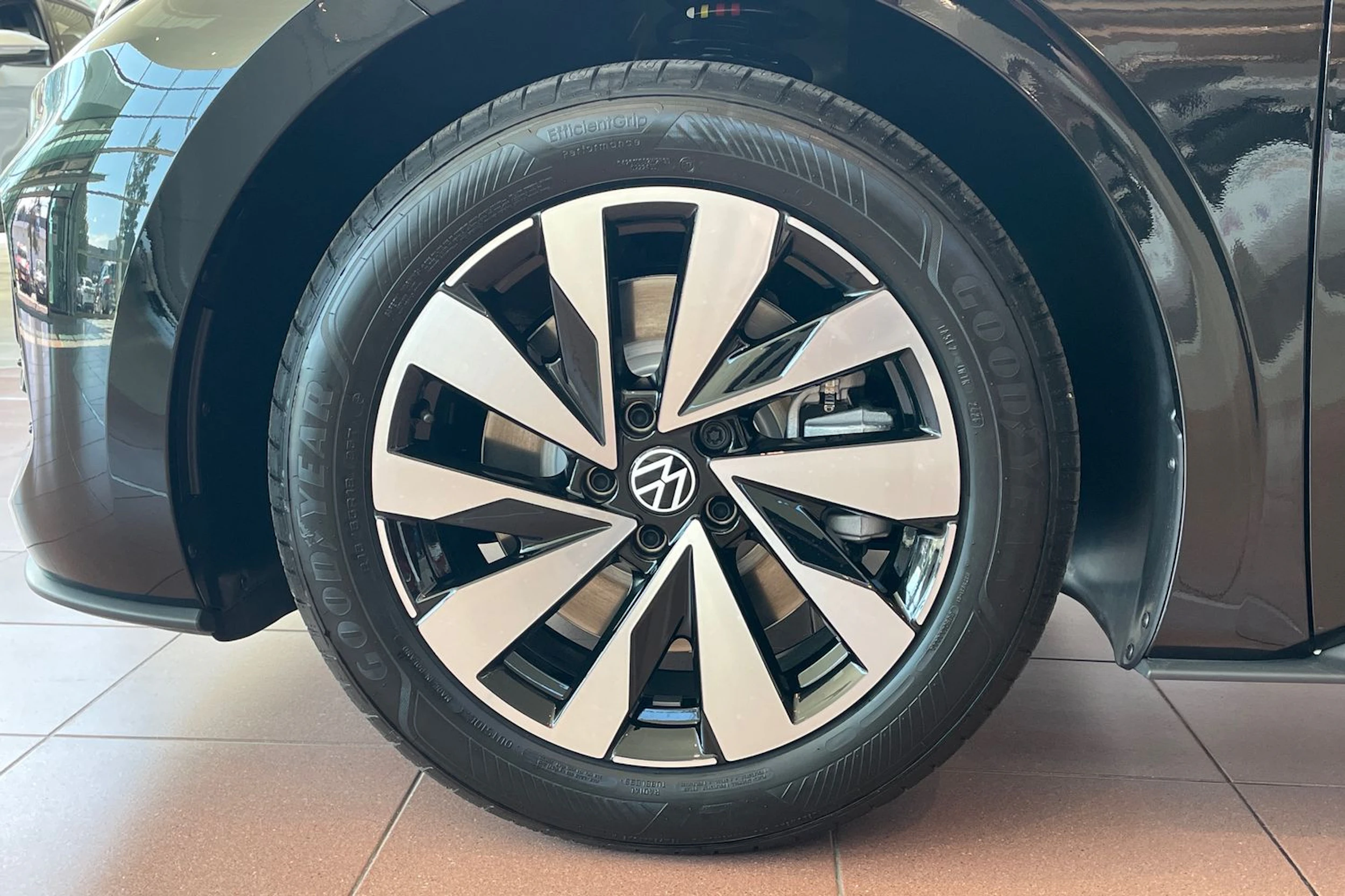 musta Volkswagen ID.3 2026 kuva 10.