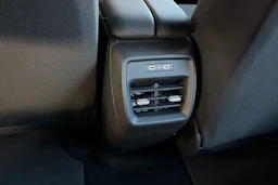 musta Volkswagen ID.3 Neo 2026 kuva 11.