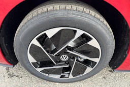 punainen Volkswagen ID.3 2026 kuva 10.
