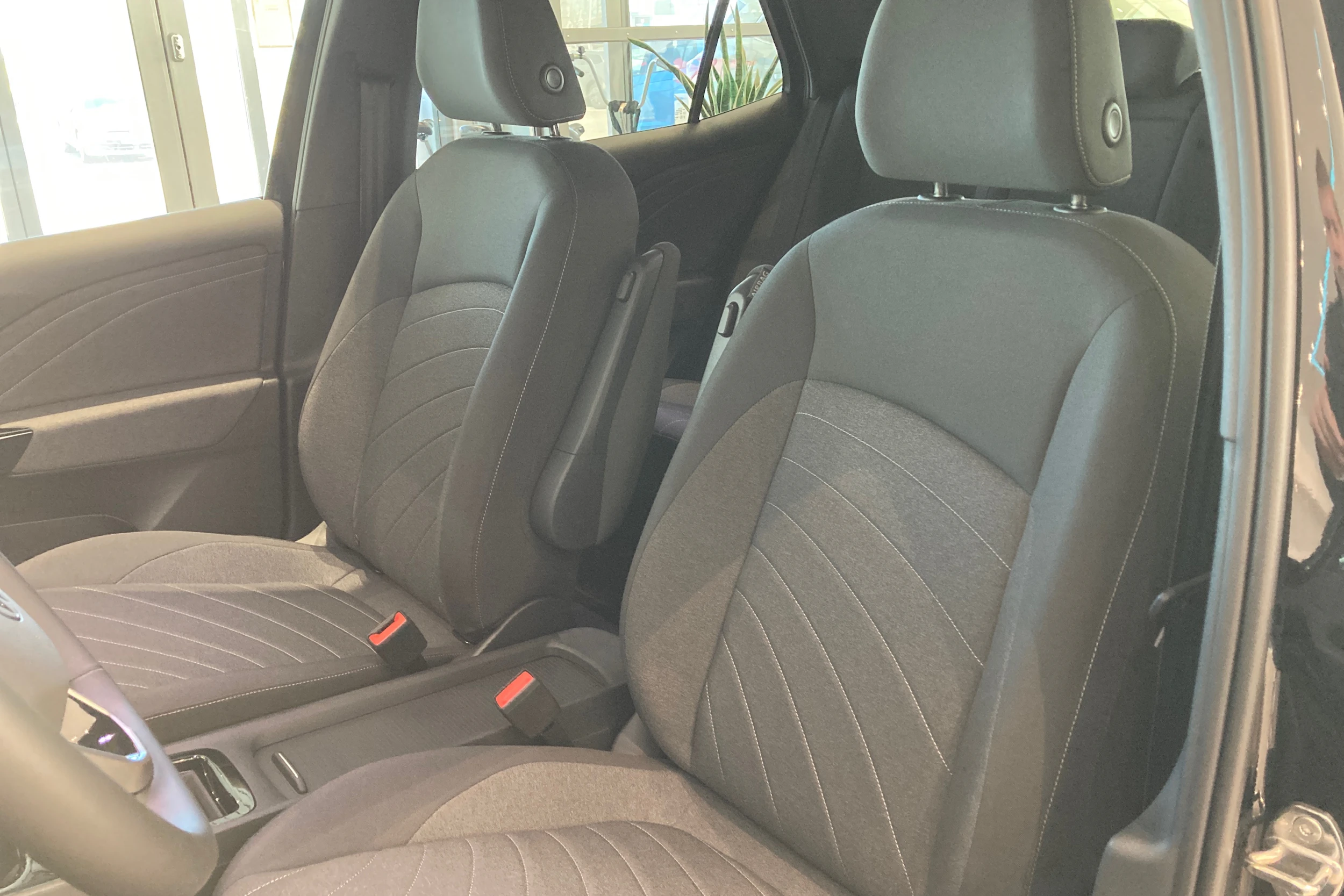 musta Volkswagen ID.3 2026 kuva 11.