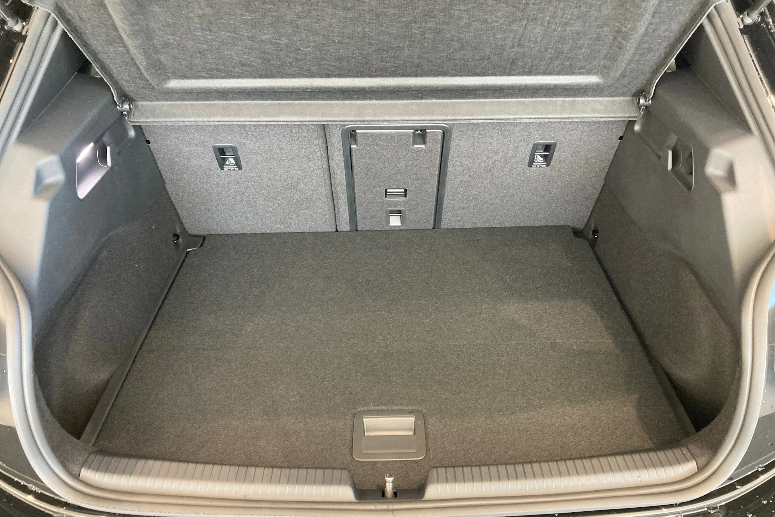 musta Volkswagen ID.3 2026 kuva 18.