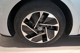 harmaa Volkswagen ID.3 2026 kuva 10.