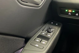 valkoinen Volkswagen ID.3 Neo 2026 kuva 15.