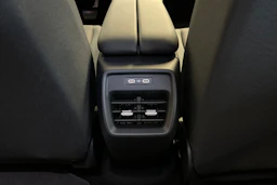 vihreä Volkswagen ID.3 Neo 2026 kuva 11.
