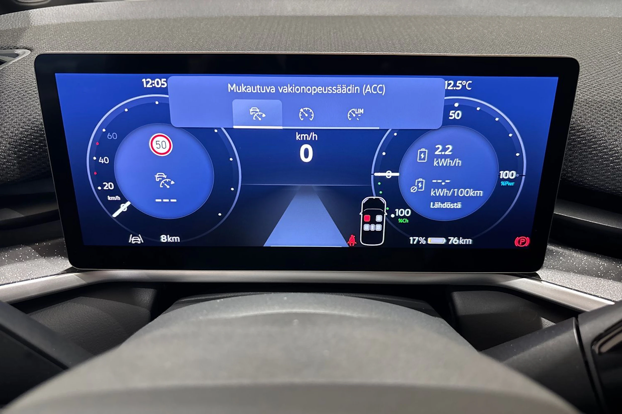 harmaa Volkswagen ID.3 Neo 2026 kuva 23.
