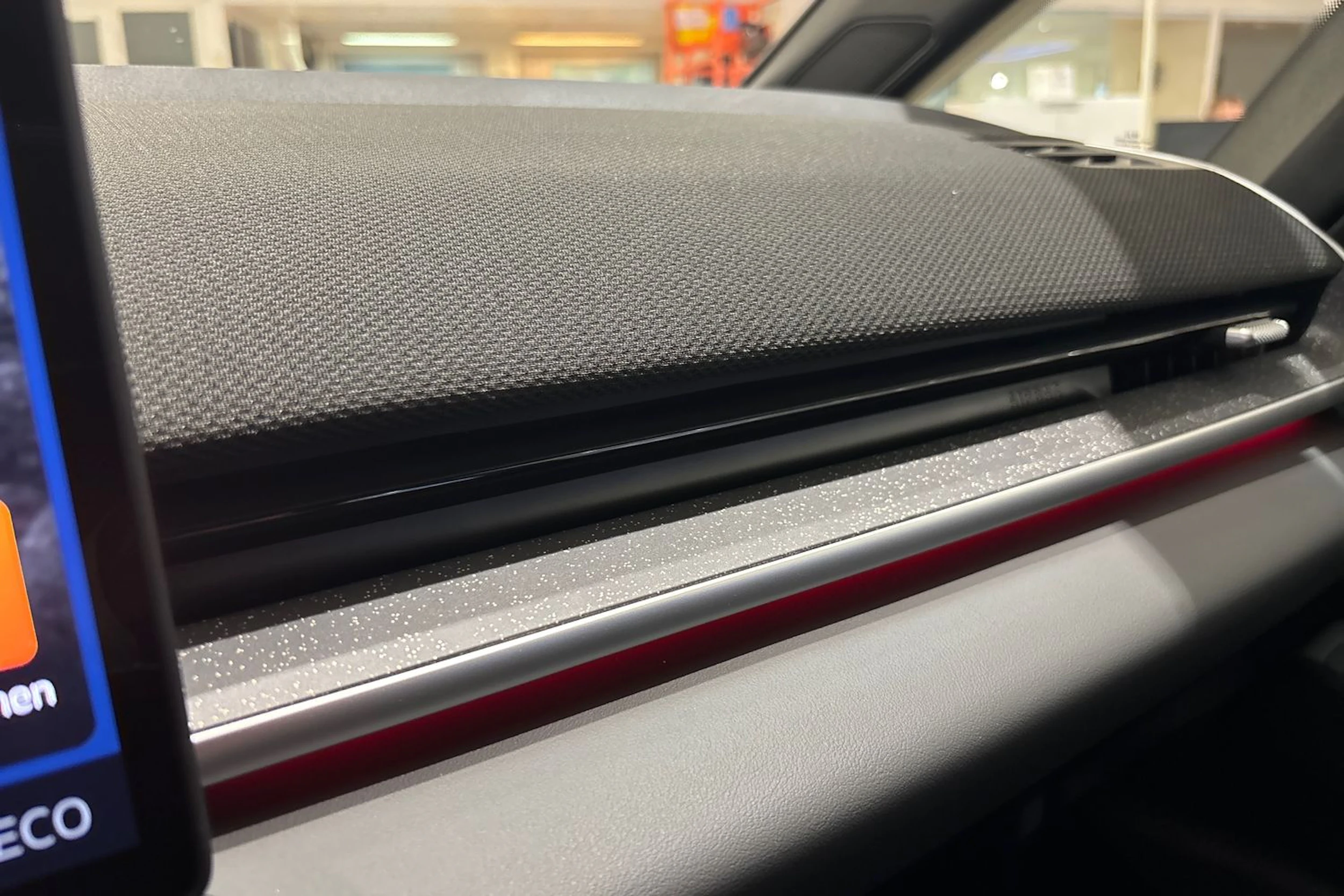 harmaa Volkswagen ID.3 Neo 2026 kuva 39.