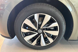 vihreä Volkswagen ID.3 Neo 2026 kuva 10.