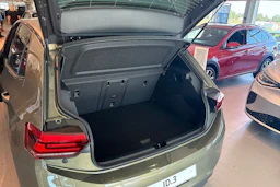 vihreä Volkswagen ID.3 Neo 2026 kuva 11.