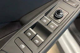 valkoinen Volkswagen ID.3 Neo 2026 kuva 16.