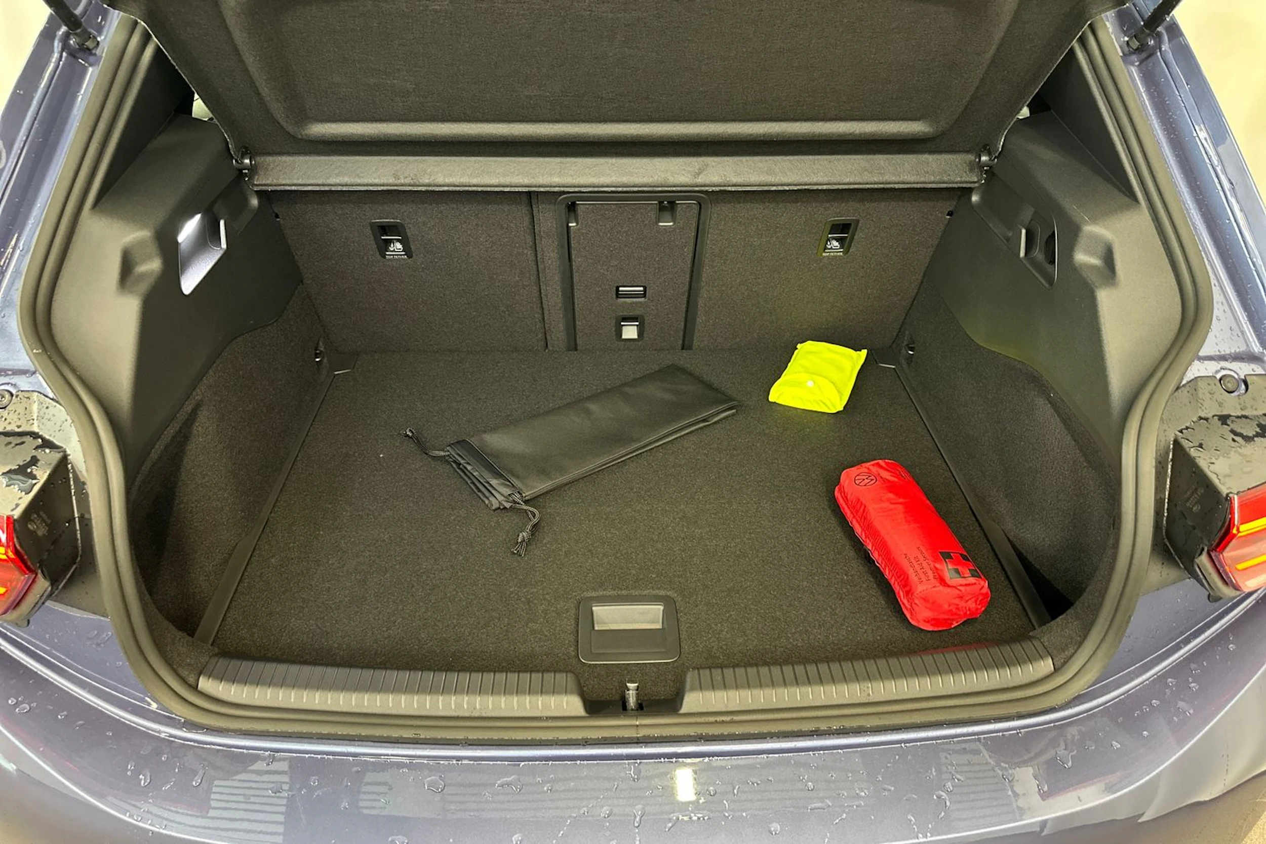 sininen Volkswagen ID.3 Neo 2026 kuva 20.