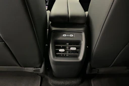 valkoinen Volkswagen ID.3 Neo 2026 kuva 12.