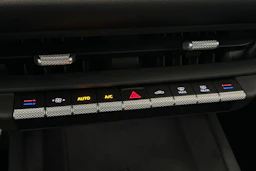 valkoinen Volkswagen ID.3 Neo 2026 kuva 16.