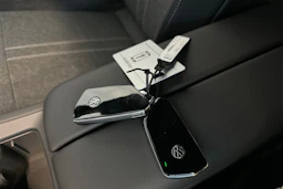 valkoinen Volkswagen ID.3 Neo 2026 kuva 23.