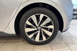 harmaa Volkswagen ID.3 Neo 2026 kuva 10.
