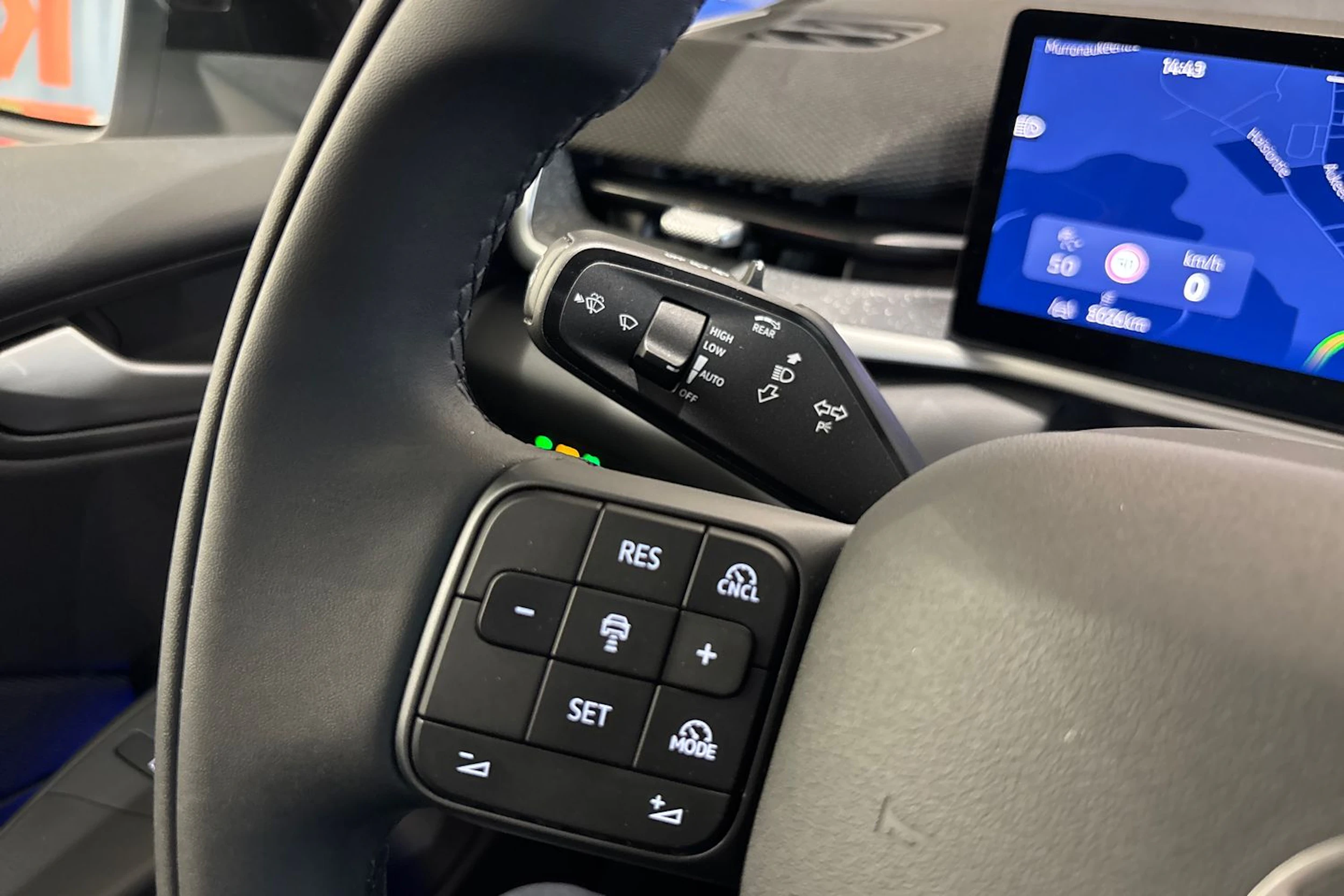 harmaa Volkswagen ID.3 Neo 2026 kuva 15.