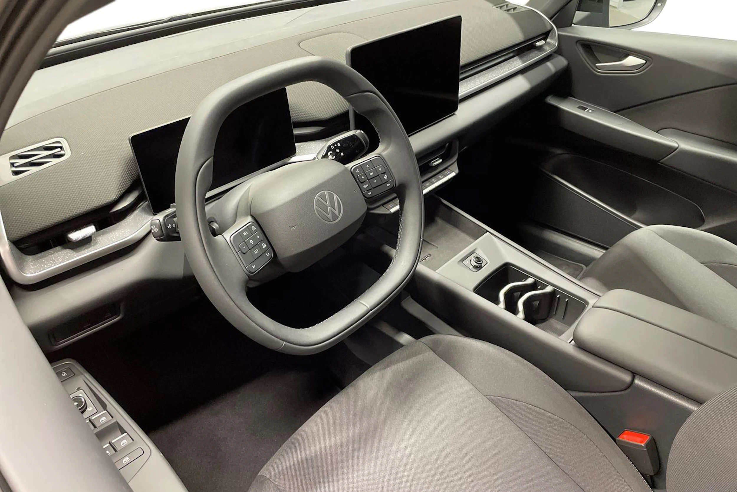 harmaa Volkswagen ID.3 Neo 2026 kuva 6.