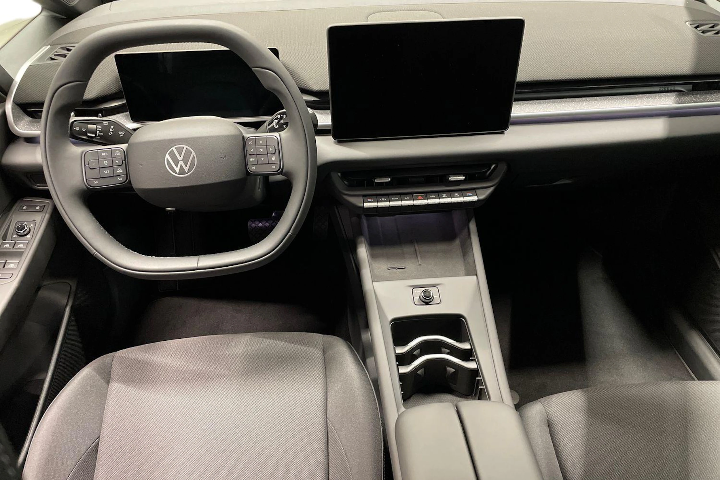 harmaa Volkswagen ID.3 Neo 2026 kuva 7.