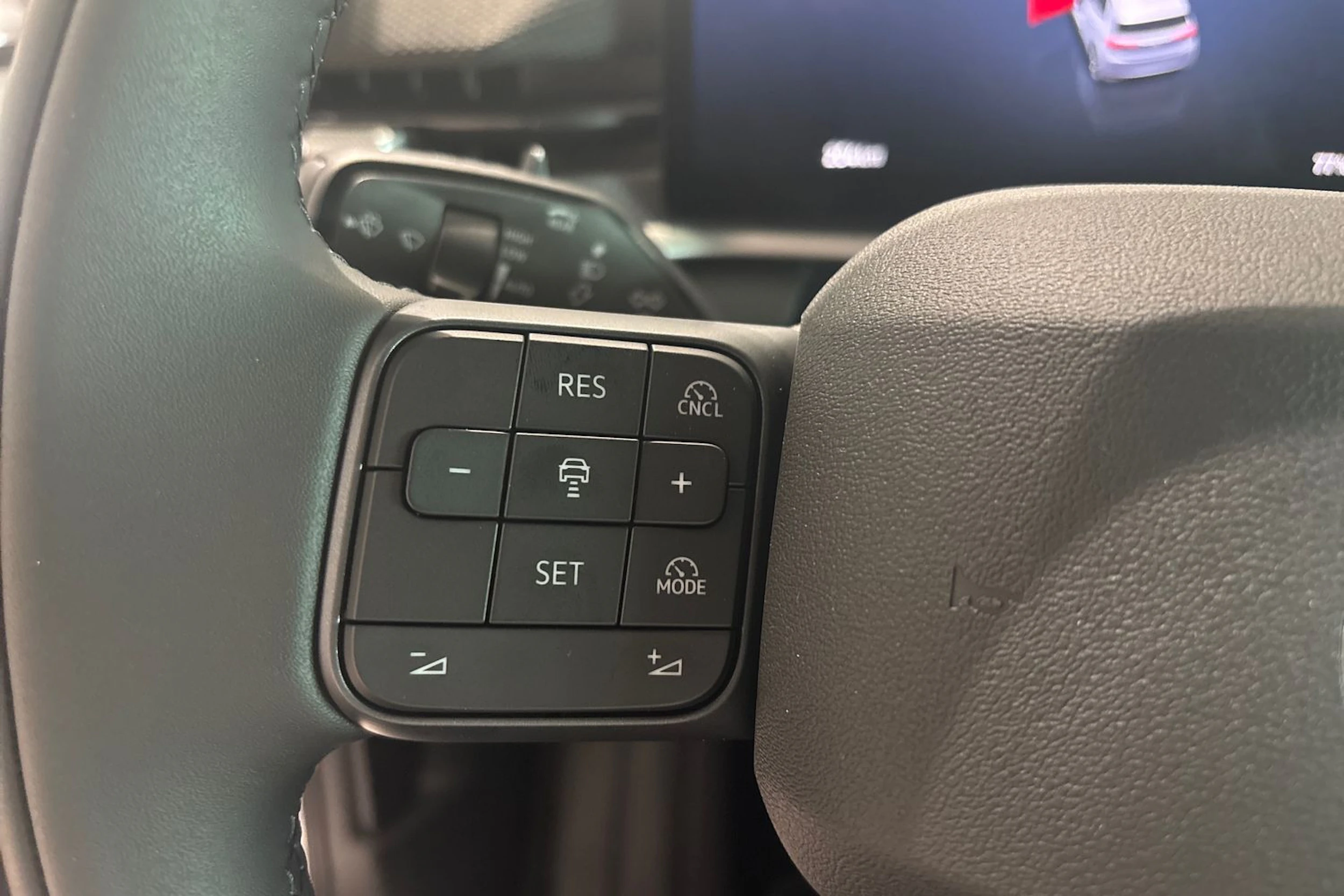 valkoinen Volkswagen ID.3 Neo 2027 kuva 13.