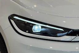 met. valkoinen Volkswagen ID.3 Neo 2027 kuva 10.