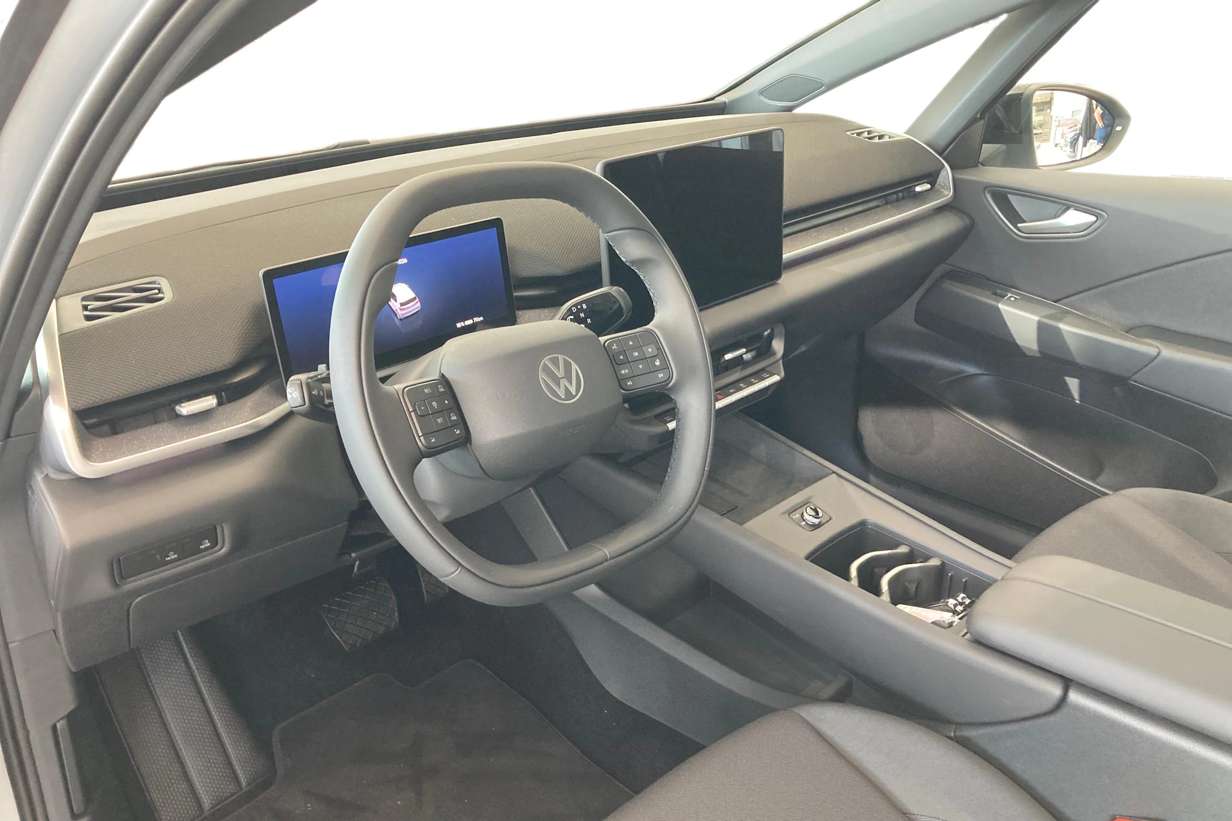 harmaa Volkswagen ID.3 Neo 2027 kuva 6.