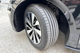 musta Volkswagen ID.3 Neo 2026 kuva 10.