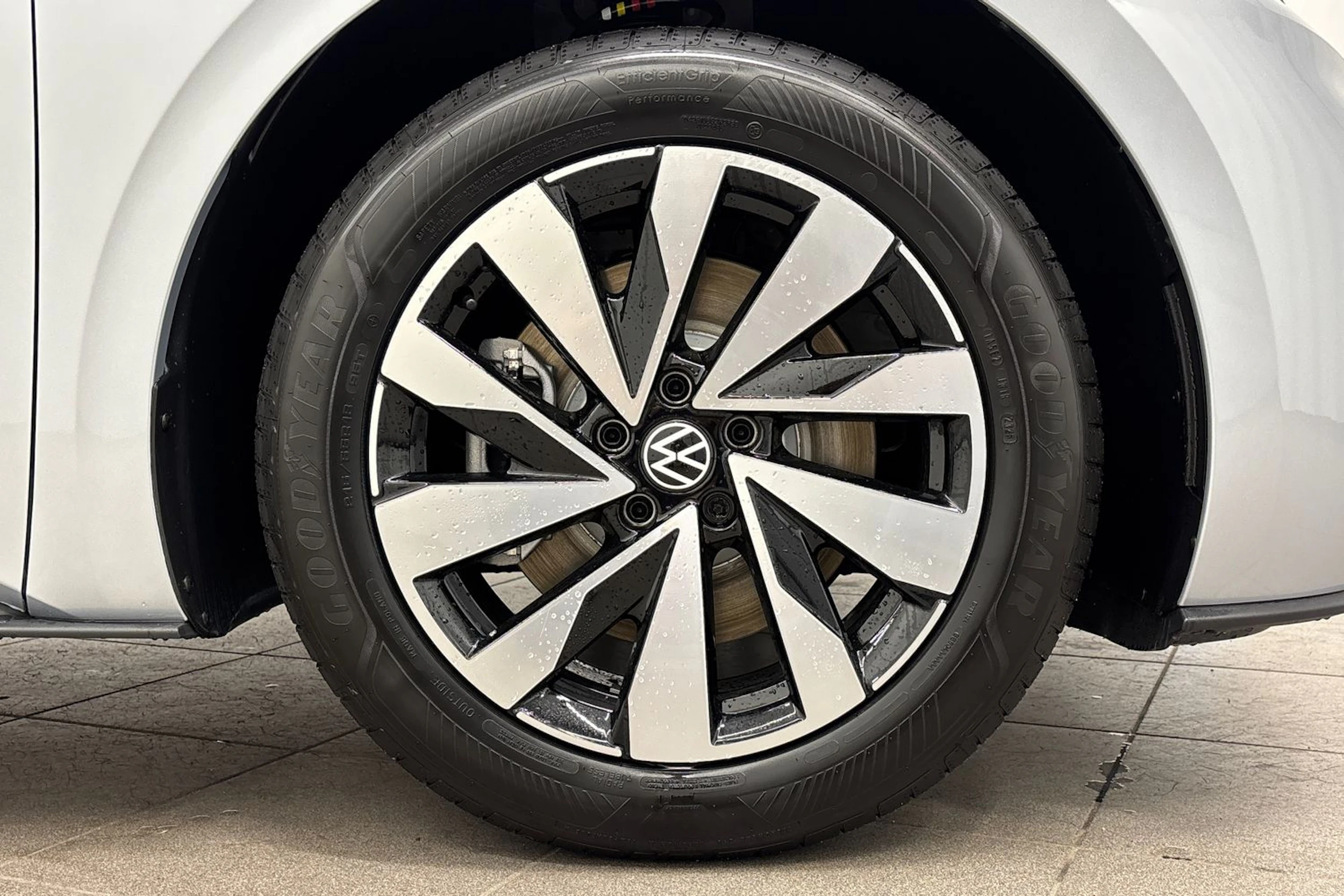 met. harmaa Volkswagen ID.3 Neo 2027 kuva 10.