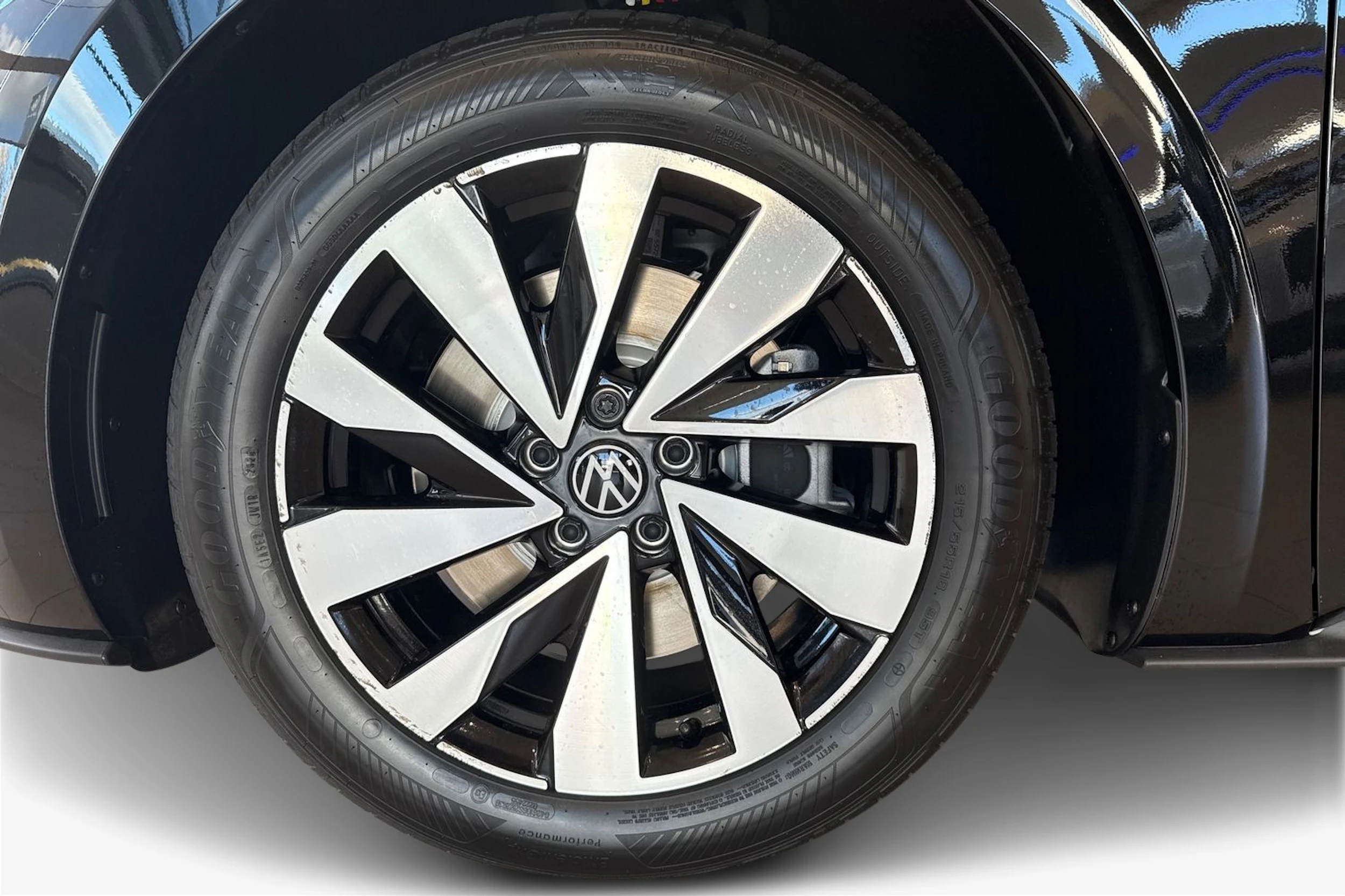 musta Volkswagen ID.3 Neo 2027 kuva 9.