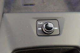vihreä Volkswagen ID.3 Neo 2027 kuva 29.