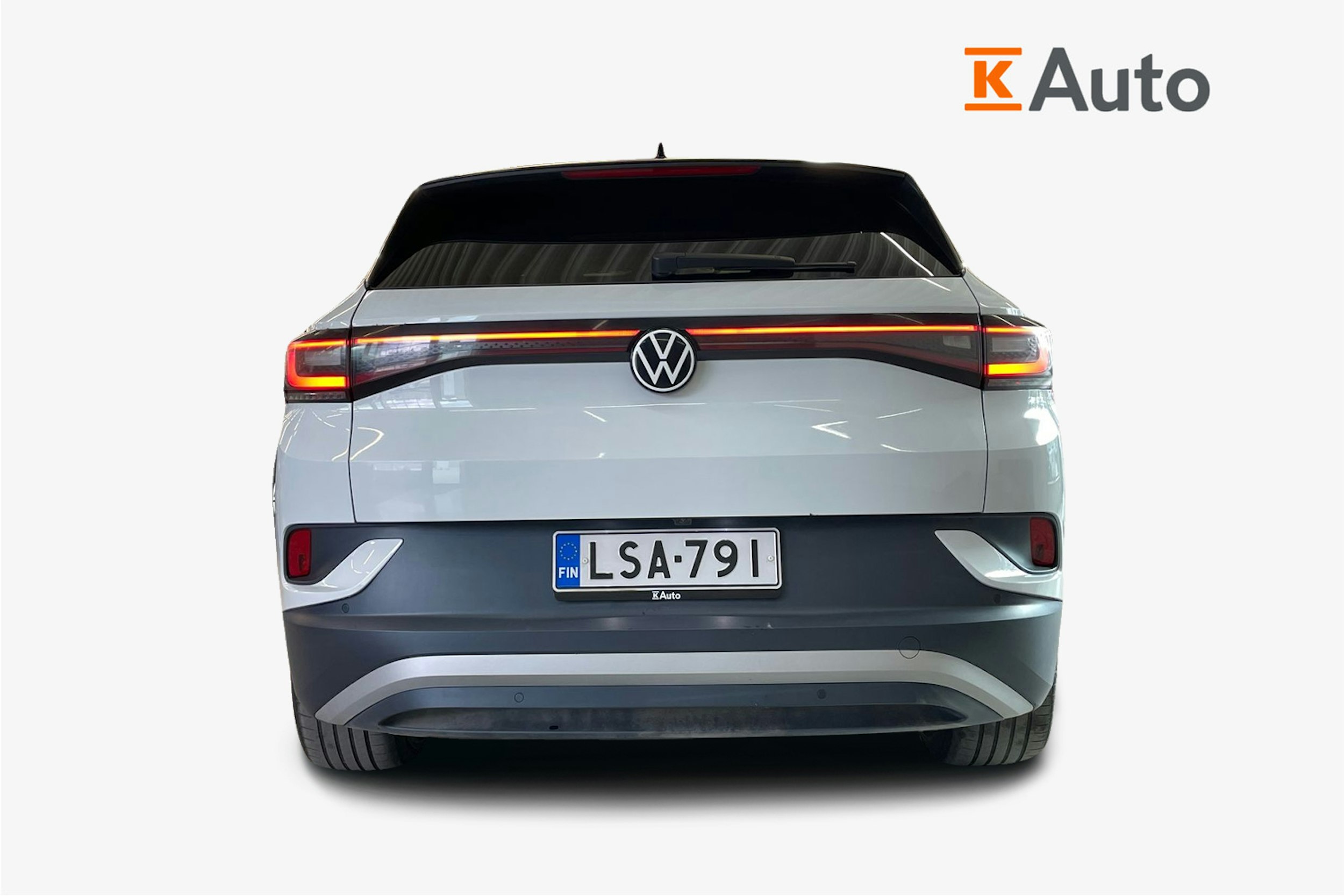 Valkoinen Volkswagen ID.4 2021 kuva 3.