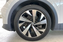 Valkoinen Volkswagen ID.4 2021 kuva 9.