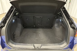 sininen Volkswagen ID.4 2021 kuva 24.