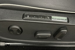 valkoinen Volkswagen ID.4 2021 kuva 19.