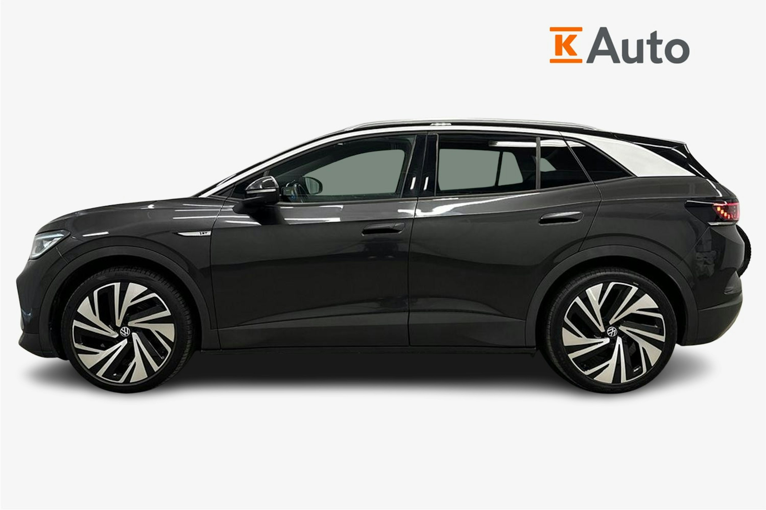 musta Volkswagen ID.4 2021 kuva 6.