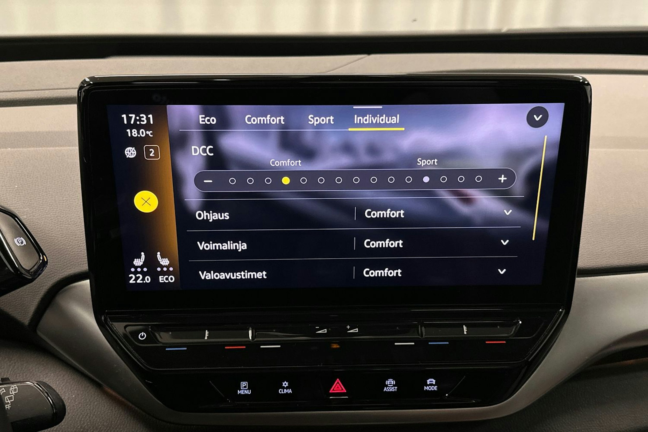 musta Volkswagen ID.4 2021 kuva 23.