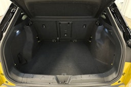 keltainen Volkswagen ID.4 2021 kuva 14.