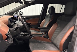 harmaa Volkswagen ID.4 2021 kuva 16.