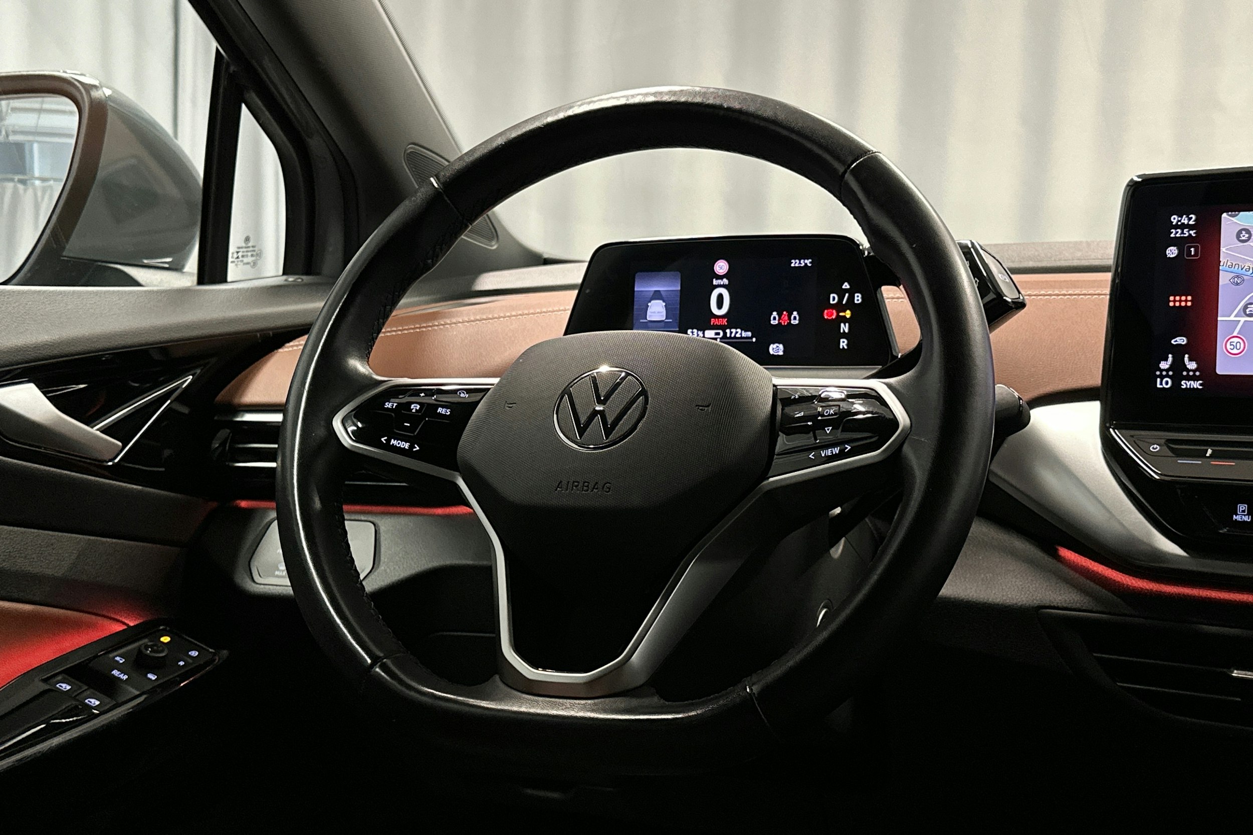 harmaa Volkswagen ID.4 2021 kuva 17.