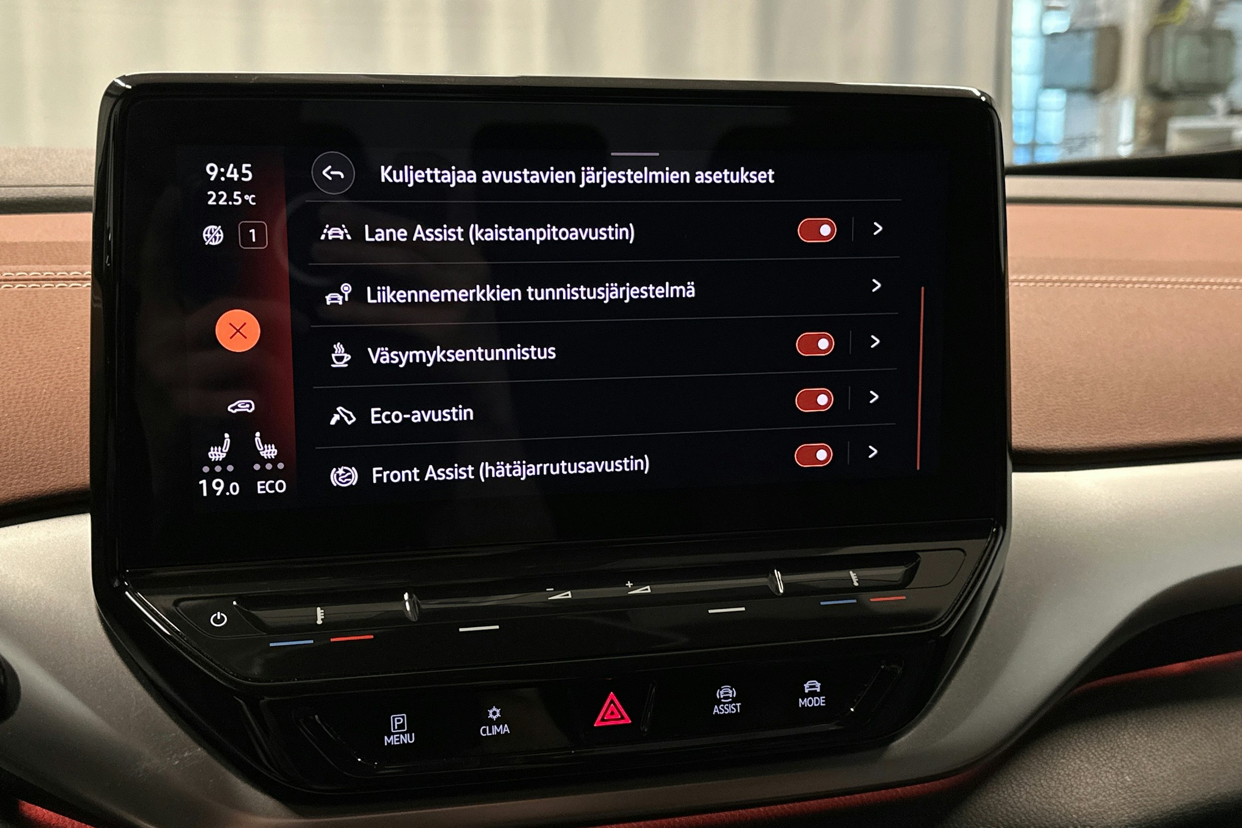 harmaa Volkswagen ID.4 2021 kuva 27.