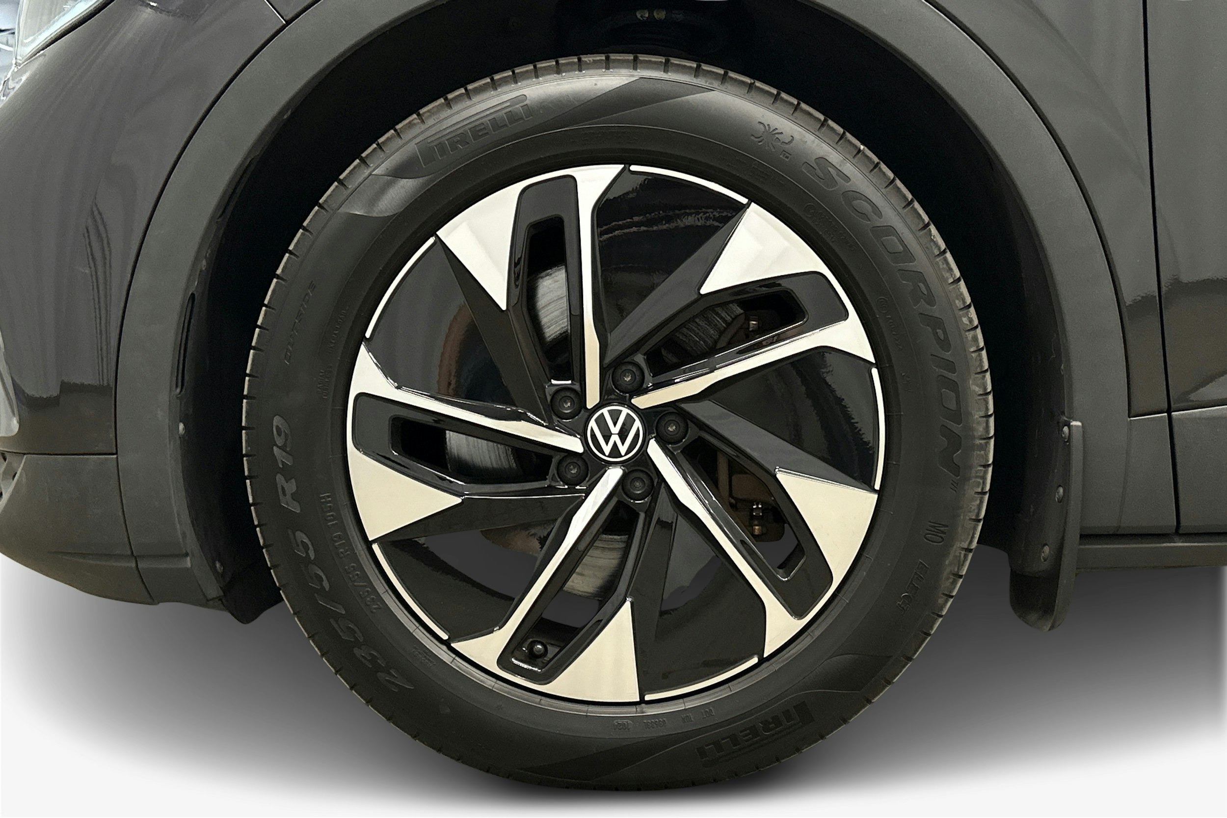 harmaa Volkswagen ID.4 2021 kuva 9.