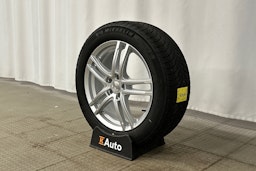 harmaa Volkswagen ID.4 2021 kuva 10.