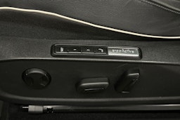 harmaa Volkswagen ID.4 2021 kuva 16.