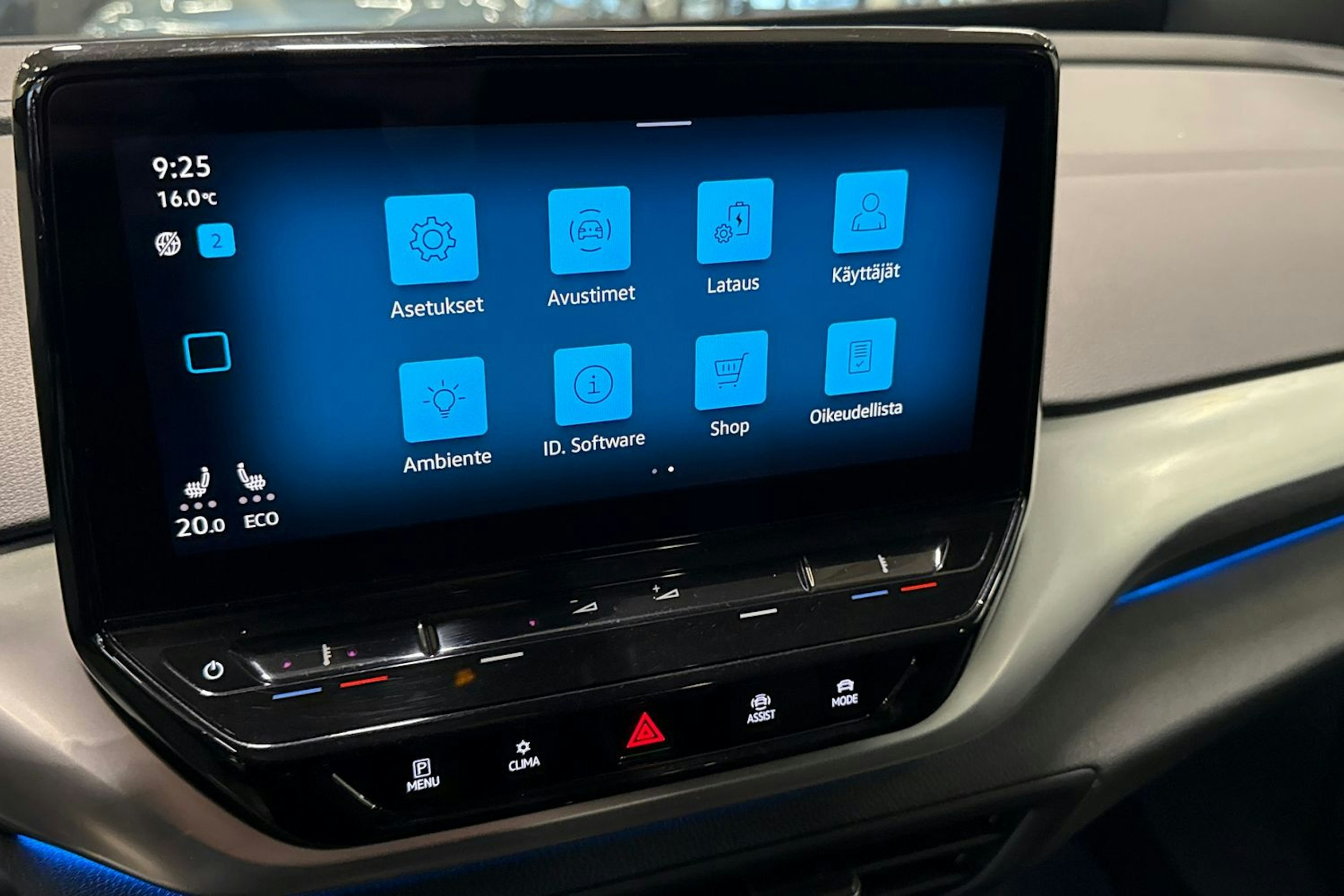 sininen Volkswagen ID.4 2021 kuva 25.