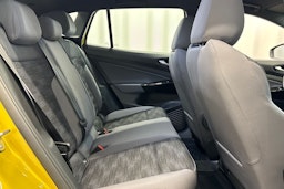 keltainen Volkswagen ID.4 2021 kuva 14.