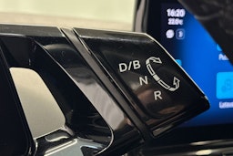 keltainen Volkswagen ID.4 2021 kuva 21.