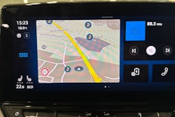 valkoinen Volkswagen ID.4 2021 kuva 15.