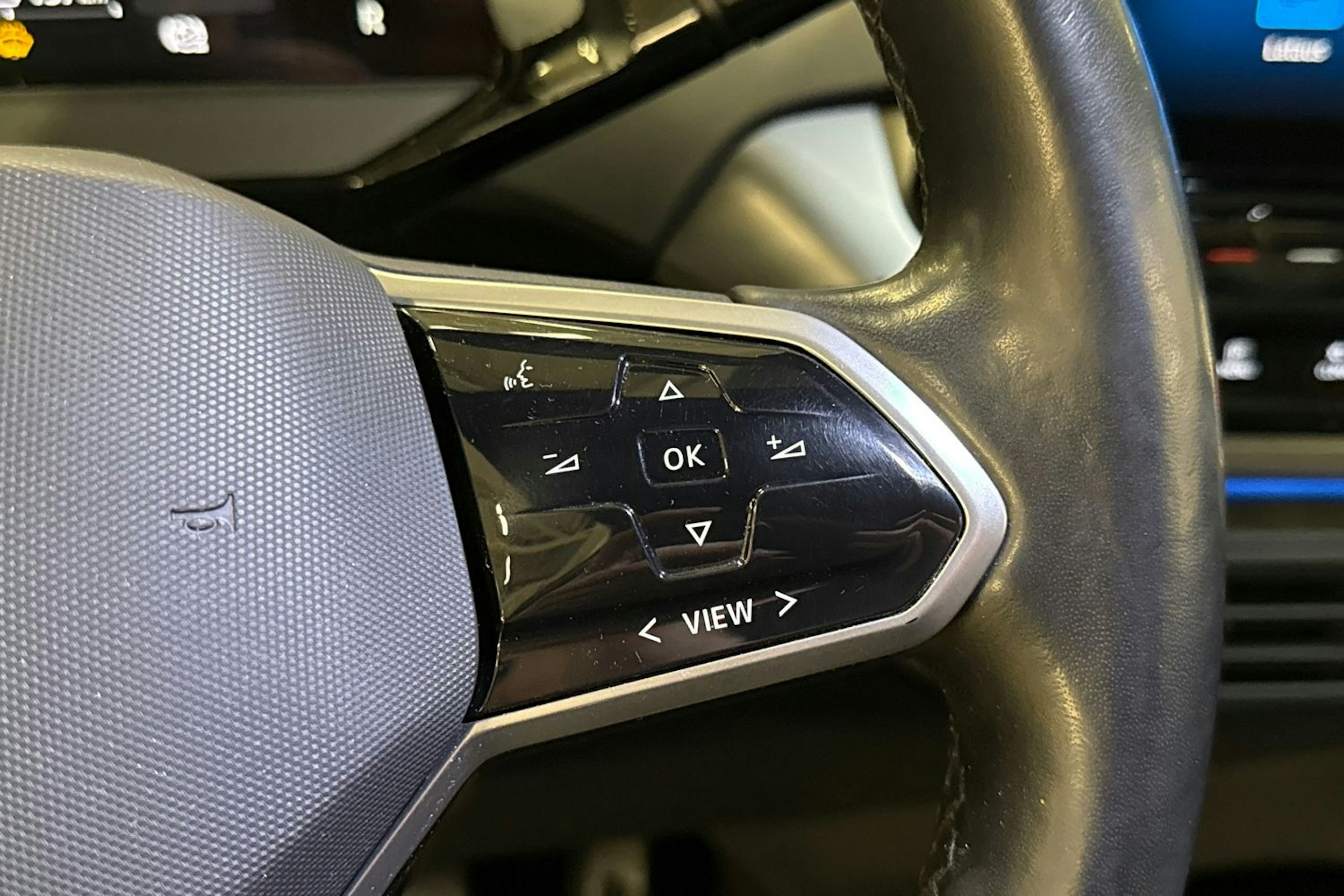 harmaa Volkswagen ID.4 2021 kuva 21.