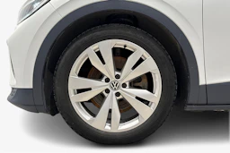 valkoinen Volkswagen ID.4 2021 kuva 12.