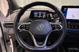valkoinen Volkswagen ID.4 2021 kuva 23.