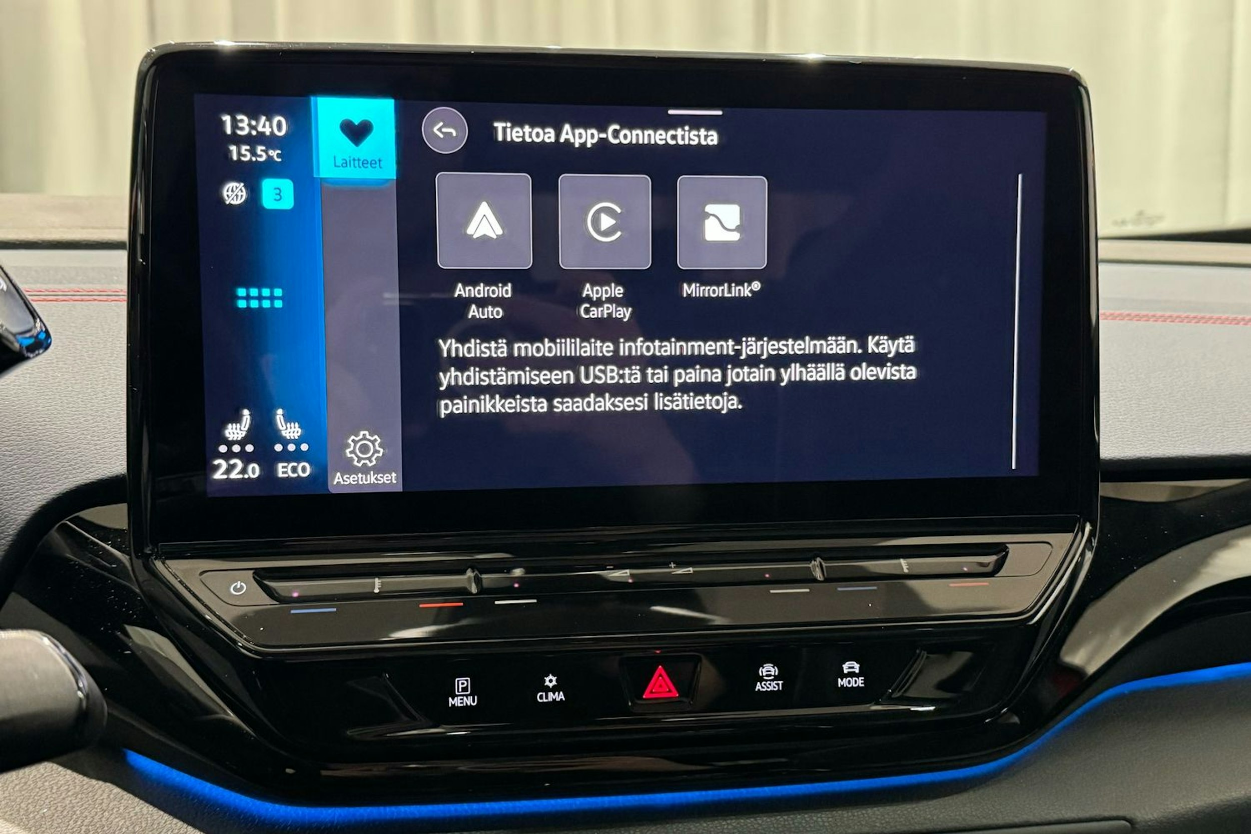 punainen Volkswagen ID.4 2022 kuva 25.